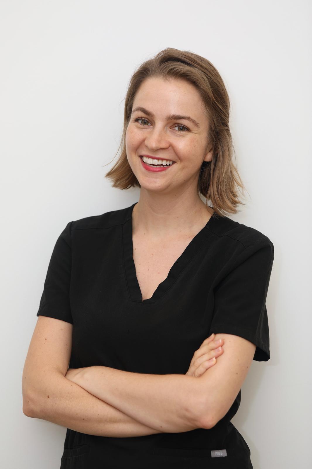 Dr. Teodora Kent
